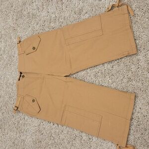 BCBGMaxAzria Capri Pants Size 8